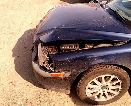 Синій Вольво S80, об'ємом двигуна 2.4 л та пробігом 369 тис. км за 2500 $, фото 5 на Automoto.ua