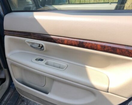 Синий Вольво С80, объемом двигателя 2.4 л и пробегом 369 тыс. км за 2200 $, фото 12 на Automoto.ua