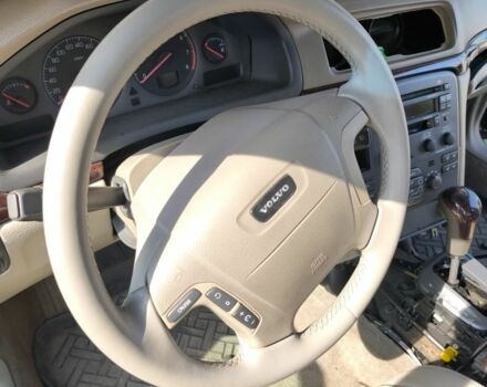 Синий Вольво С80, объемом двигателя 2.4 л и пробегом 369 тыс. км за 2200 $, фото 6 на Automoto.ua