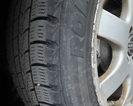 Синій Вольво S80, об'ємом двигуна 2.4 л та пробігом 275 тис. км за 2500 $, фото 17 на Automoto.ua