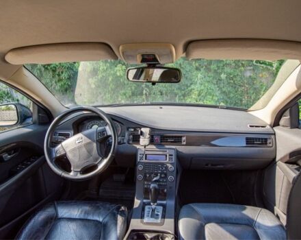 Синий Вольво С80, объемом двигателя 2.4 л и пробегом 405 тыс. км за 7800 $, фото 3 на Automoto.ua