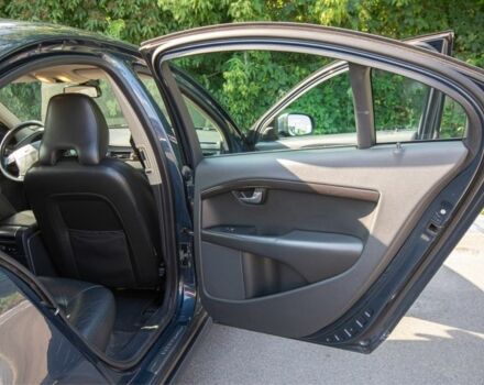 Синий Вольво С80, объемом двигателя 2.4 л и пробегом 405 тыс. км за 7800 $, фото 5 на Automoto.ua