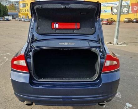 Синий Вольво С80, объемом двигателя 2.4 л и пробегом 182 тыс. км за 14000 $, фото 13 на Automoto.ua