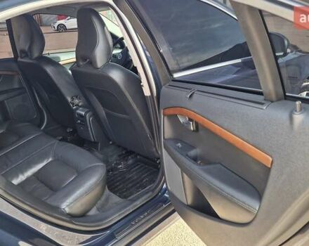 Синий Вольво С80, объемом двигателя 2.4 л и пробегом 182 тыс. км за 14000 $, фото 6 на Automoto.ua