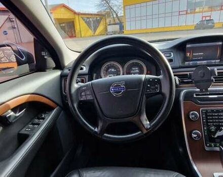 Синий Вольво С80, объемом двигателя 2.4 л и пробегом 182 тыс. км за 14000 $, фото 10 на Automoto.ua