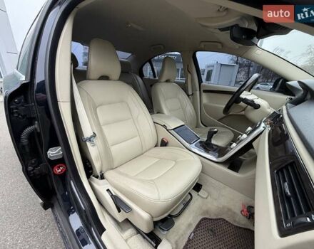 Синий Вольво С80, объемом двигателя 1.98 л и пробегом 255 тыс. км за 10500 $, фото 12 на Automoto.ua