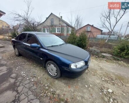 Синий Вольво С80, объемом двигателя 2.4 л и пробегом 321 тыс. км за 2750 $, фото 1 на Automoto.ua