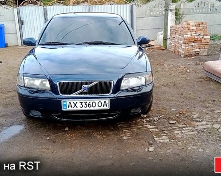 Синий Вольво С80, объемом двигателя 2.9 л и пробегом 350 тыс. км за 4000 $, фото 1 на Automoto.ua