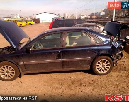 Синий Вольво С80, объемом двигателя 2.4 л и пробегом 369 тыс. км за 2300 $, фото 1 на Automoto.ua