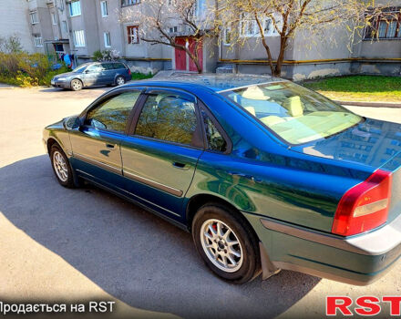 Зеленый Вольво С80, объемом двигателя 2.5 л и пробегом 300 тыс. км за 4000 $, фото 1 на Automoto.ua
