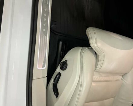 Білий Вольво S90, об'ємом двигуна 1.97 л та пробігом 100 тис. км за 35000 $, фото 24 на Automoto.ua