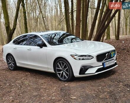 Білий Вольво S90, об'ємом двигуна 1.97 л та пробігом 130 тис. км за 19300 $, фото 1 на Automoto.ua