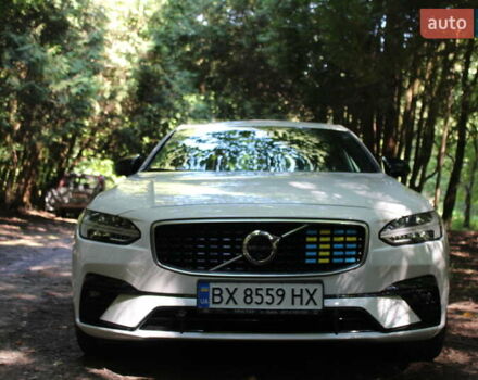 Білий Вольво S90, об'ємом двигуна 1.97 л та пробігом 130 тис. км за 19300 $, фото 28 на Automoto.ua