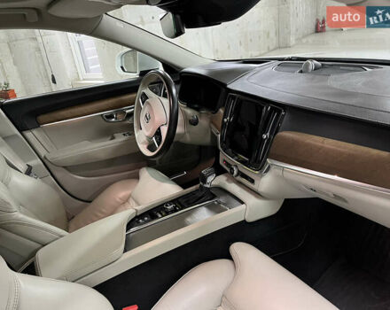 Білий Вольво S90, об'ємом двигуна 1.97 л та пробігом 100 тис. км за 35000 $, фото 13 на Automoto.ua