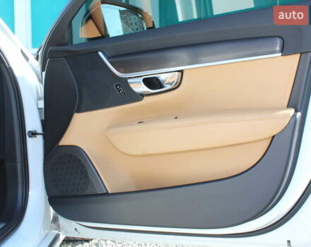 Білий Вольво S90, об'ємом двигуна 1.97 л та пробігом 130 тис. км за 19300 $, фото 21 на Automoto.ua