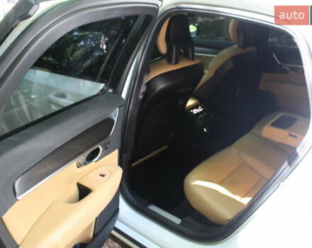 Білий Вольво S90, об'ємом двигуна 1.97 л та пробігом 130 тис. км за 19300 $, фото 42 на Automoto.ua