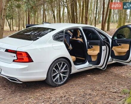 Білий Вольво S90, об'ємом двигуна 1.97 л та пробігом 130 тис. км за 19300 $, фото 18 на Automoto.ua