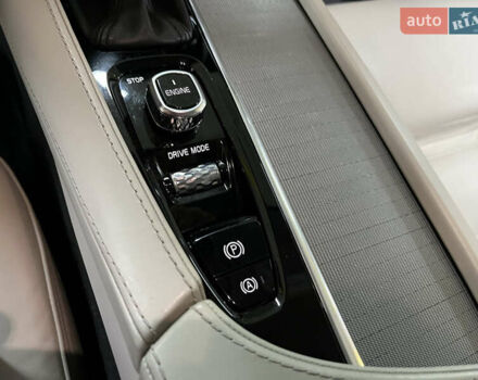 Білий Вольво S90, об'ємом двигуна 1.97 л та пробігом 100 тис. км за 35000 $, фото 15 на Automoto.ua