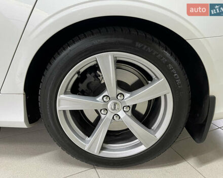 Білий Вольво S90, об'ємом двигуна 1.97 л та пробігом 100 тис. км за 35000 $, фото 10 на Automoto.ua