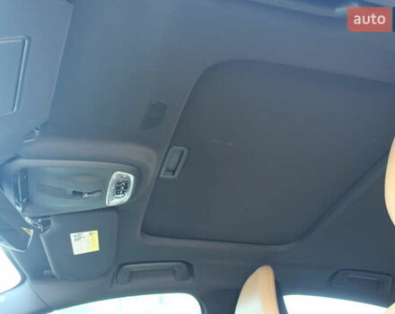 Білий Вольво S90, об'ємом двигуна 1.97 л та пробігом 130 тис. км за 19300 $, фото 26 на Automoto.ua