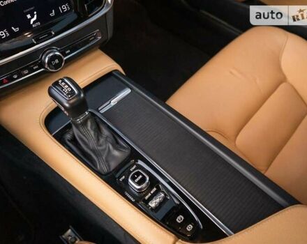 Білий Вольво S90, об'ємом двигуна 1.97 л та пробігом 130 тис. км за 19300 $, фото 56 на Automoto.ua