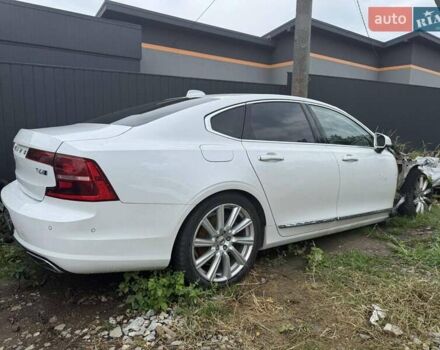 Білий Вольво S90, об'ємом двигуна 2 л та пробігом 200 тис. км за 4300 $, фото 22 на Automoto.ua