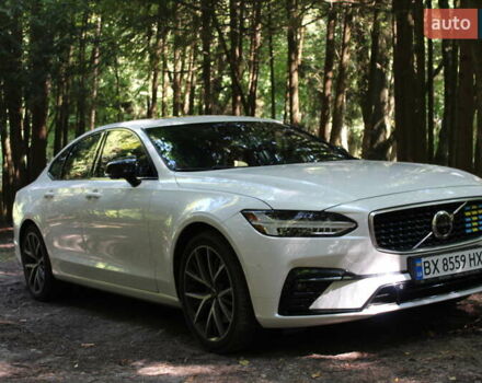 Білий Вольво S90, об'ємом двигуна 1.97 л та пробігом 130 тис. км за 19300 $, фото 29 на Automoto.ua