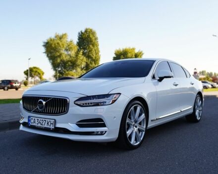 Білий Вольво S90, об'ємом двигуна 2 л та пробігом 28 тис. км за 29000 $, фото 1 на Automoto.ua