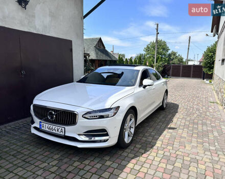 Белый Вольво С90, объемом двигателя 1.97 л и пробегом 65 тыс. км за 25000 $, фото 10 на Automoto.ua