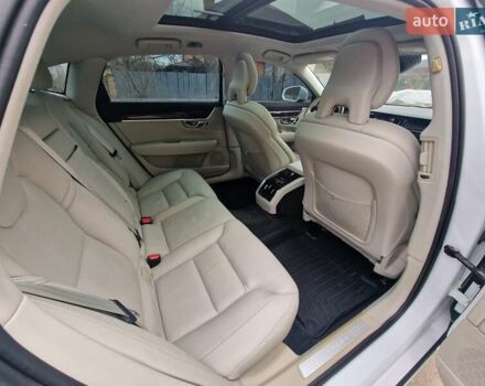 Білий Вольво S90, об'ємом двигуна 1.97 л та пробігом 111 тис. км за 19990 $, фото 19 на Automoto.ua