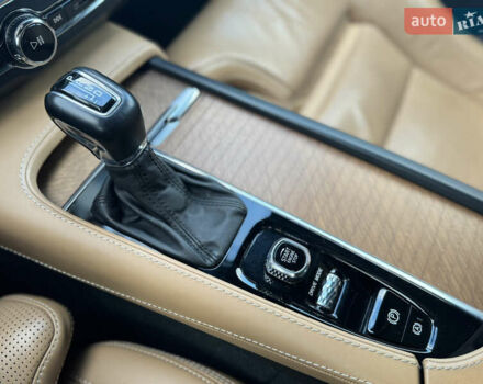 Вольво S90 2017 у Броварах на Automoto.ua Білий Вольво S90, об'ємом двигуна 1.97 л та пробігом 185 тис. км за 21500 $, фото 27 на Automoto.ua