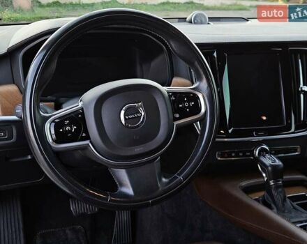 Білий Вольво S90, об'ємом двигуна 1.97 л та пробігом 173 тис. км за 26900 $, фото 19 на Automoto.ua