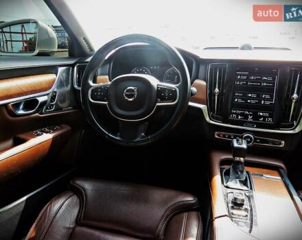 Білий Вольво S90, об'ємом двигуна 1.97 л та пробігом 30 тис. км за 29950 $, фото 42 на Automoto.ua