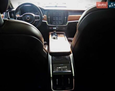 Білий Вольво S90, об'ємом двигуна 1.97 л та пробігом 30 тис. км за 29950 $, фото 41 на Automoto.ua