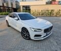 Білий Вольво S90, об'ємом двигуна 1.97 л та пробігом 111 тис. км за 19990 $, фото 1 на Automoto.ua