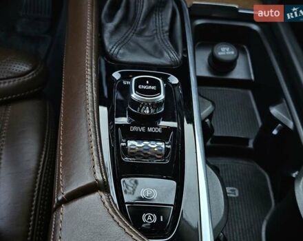 Білий Вольво S90, об'ємом двигуна 1.97 л та пробігом 173 тис. км за 25400 $, фото 16 на Automoto.ua