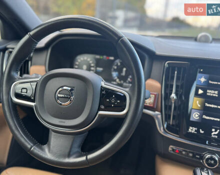 Вольво S90 2017 у Броварах на Automoto.ua Білий Вольво S90, об'ємом двигуна 1.97 л та пробігом 185 тис. км за 21500 $, фото 23 на Automoto.ua