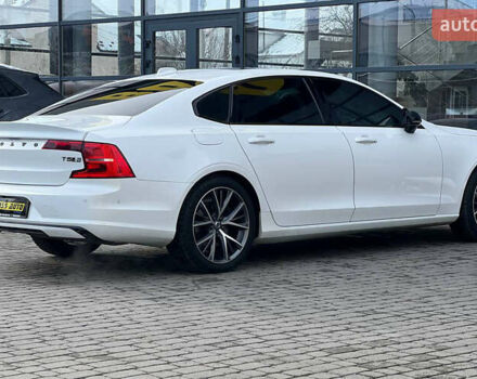 Білий Вольво S90, об'ємом двигуна 1.97 л та пробігом 82 тис. км за 25000 $, фото 5 на Automoto.ua
