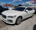 Белый Вольво С90, объемом двигателя 1.97 л и пробегом 129 тыс. км за 3900 $, фото 1 на Automoto.ua