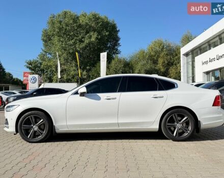 Белый Вольво С90, объемом двигателя 1.97 л и пробегом 153 тыс. км за 20990 $, фото 4 на Automoto.ua