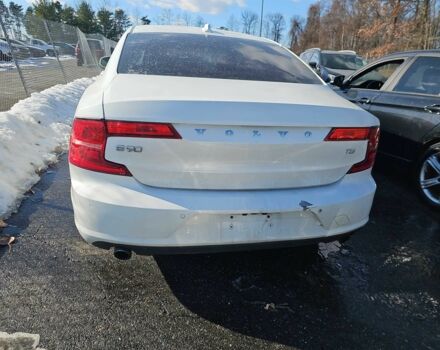 Белый Вольво С90, объемом двигателя 2 л и пробегом 39 тыс. км за 4200 $, фото 4 на Automoto.ua