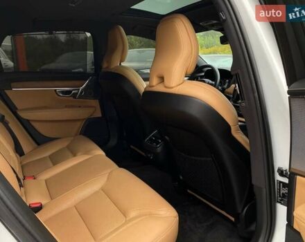 Белый Вольво С90, объемом двигателя 2 л и пробегом 64 тыс. км за 34900 $, фото 26 на Automoto.ua