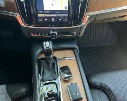Білий Вольво S90, об'ємом двигуна 2 л та пробігом 71 тис. км за 10600 $, фото 12 на Automoto.ua