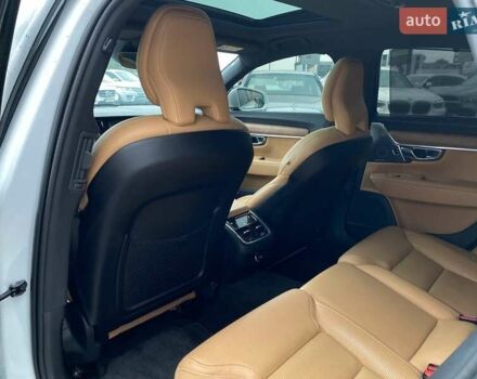 Белый Вольво С90, объемом двигателя 2 л и пробегом 64 тыс. км за 34900 $, фото 24 на Automoto.ua