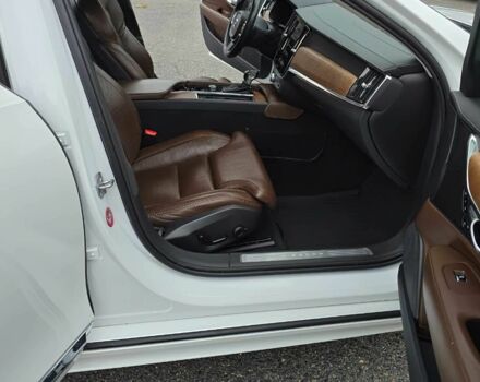 Білий Вольво S90, об'ємом двигуна 2 л та пробігом 48 тис. км за 13500 $, фото 8 на Automoto.ua