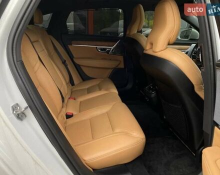 Белый Вольво С90, объемом двигателя 2 л и пробегом 64 тыс. км за 34900 $, фото 25 на Automoto.ua