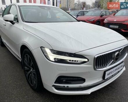 Белый Вольво С90, объемом двигателя 1.97 л и пробегом 90 тыс. км за 34284 $, фото 7 на Automoto.ua