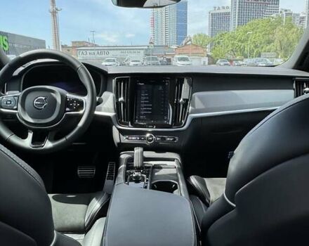 Вольво С90 2021 в Киеве на Automoto.ua Белый Вольво С90, объемом двигателя 1.97 л и пробегом 61 тыс. км за 36999 $, фото 1 на Automoto.ua