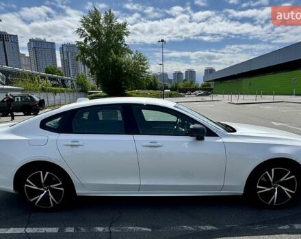 Вольво С90 2021 в Киеве на Automoto.ua Белый Вольво С90, объемом двигателя 1.97 л и пробегом 61 тыс. км за 36999 $, фото 4 на Automoto.ua