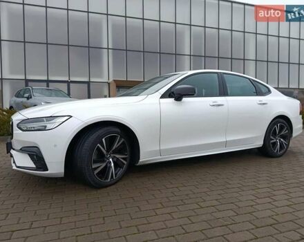 Белый Вольво С90, объемом двигателя 1.97 л и пробегом 69 тыс. км за 35900 $, фото 8 на Automoto.ua